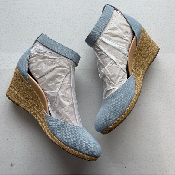 VIONIC Amy Sky Espadrille Wedge Sandals - Picture 5 of 10